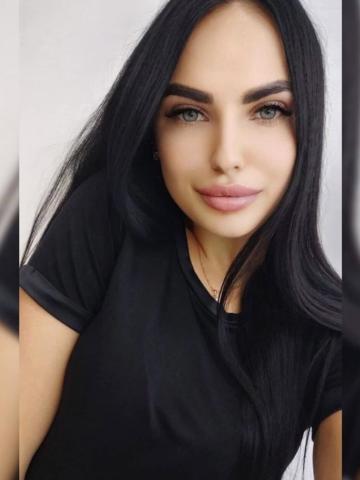 Илона